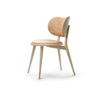 Mater Chaise The Dining Chair cuir naturel. support en chêne laqué mat