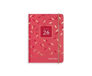 Matilda Myres Agenda journalier 2026 par page - Format A6 pratique - Planification avec style - Fermeture élastique - Détails or rose - Agenda de travail + de maison - Rouge