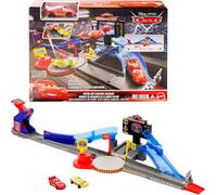 Mattel Disney · Pixar Cars Circuit Course Cascade Piston Cup avec Flash McQueen Langue pendue et Voiture accidentée, JHL42