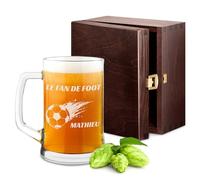 Maverton Chope à Bière Gravée de 50 cl - Chope personnalisée avec Anse - Verre pour les Amateurs de Bière - Cadeau Anniversaire Homme - Cadeau Homme - foot