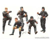 Soviet Tank Crew 1943-1945 - Master Box Mb3568