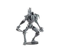 McFarlane Toys, Warhammer 40000 Necron Flayed One Figurine d'action avec 22 pièces mobiles, figurine de Warhammer de collection non peinte avec base de support, personnalisez votre figurine - À partir