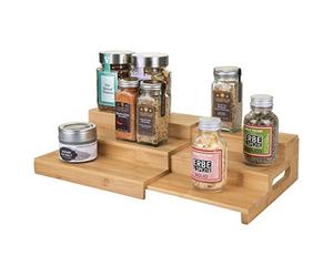 mDesign Étagère de rangement en bois extensible à trois niveaux pour la cuisine, idéale comme organisateur de bocaux et étagère à épices - Naturel