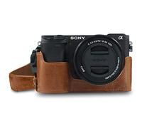 MegaGear MG1642 Ever Ready Demi Étui en Cuir Véritable avec Bandoulière Compatible avec Sony Alpha A6100, A6400 - Marron
