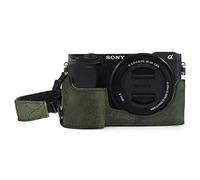 MegaGear MG1644 Ever Ready Demi Étui en Cuir Véritable avec Bandoulière Compatible avec Sony Alpha A6100, A6400 - Vert