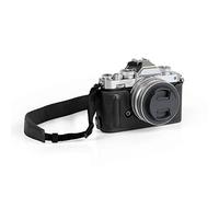 MegaGear MG2016 Ever Ready Demi-étui en Cuir véritable Compatible avec Nikon Z FC (16-50 mm) Noir