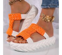 Meilleures Sandales romaines d'été à semelle épaisse et à bout ouvert tressées, design à talon épais, sandales décontractées blanches pour femmes ; Nouvelles pantoufles de maison en tricot pour dames
