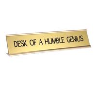 Menkxi Plaque d'identification amusante pour bureau avec base noire - Accessoires de bureau amusants pour le travail, les collègues, le bureau, la maison, 25,4 x 5,1 cm (Bureau d'un humble génie)