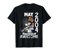 Mens 22nd Birthday Legends May 2004 Vintage 22 Years Old T-Shirt