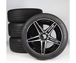 Mercedes-Benz Pack de roues complètes d'été en alliage 18 pouces avec pneus Goodyear pour 206, Mercedes-AMG d'origine A2064017600 VF-ZA