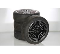 Mercedes-Benz Pack de roues complètes d'été en alliage 20 pouces avec pneus Pirelli pour EQA H243, Mercedes-AMG d'origine A2434010600 VA-ZA