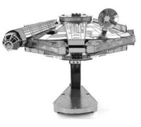 Metal Earth Star Wars Millennium Falcon Modèle 3D En Métal + Pince 012514