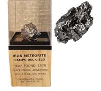 Météorite Campo del Cielo - Météorite de fer sur Présentoir en Bois - Trouvée en 1576 - 4,5 milliards d'années - Cadeau pour les collectionneurs et les fans de l'espace