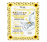 MIAOMANSENSTORE Couverture éléphant personnalisée pour ma Petite-Fille de Grand-mère Mimi Gigi Je suis la tempête Gros câlin Tournesol Petite-Fille Anniversaire Noël Lit Couverture Polaire