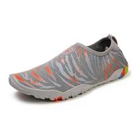 MiaZane Femmes Hommes Sport Eau Pieds Nus Chaussures Séchage Rapide Aqua Sneakers pour Trail Running Natation Plongée Surf Aqua Piscine Plage Marche Yoga,Darkgray,38 EU
