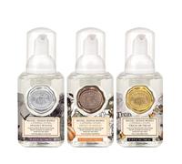 Michel Design Works Lot de 3 mini savons moussants parfumés pour les mains Halloween 140 ml Bois effrayant, citrouille douce et parfums Trick or Treat
