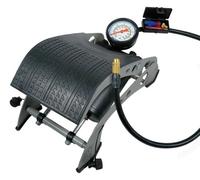 MICHELIN 009503 Pompe à Pied Double Piston avec Manomètre Analogique, 7 Bars, Flexible 80 cm - Gonfleur Vélo, Moto, Auto, Ballon - Haute Pression, Solide, Facile à Utiliser