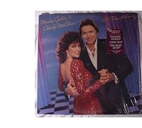 Mickey Gilley & Claire McClain - It Takes Believers [Vinyl LP]