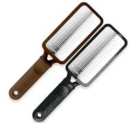 Microplane Lot de 2 râpes colossales noires et brunes - Grattoir à pieds original en acier inoxydable - Pour peaux mortes et callosités - Outil de pédicure pour soins des pieds de qualité