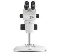 Microscope à Zoom Stéréo [Kern Ozo 553] La Haute Qualité pour Les Utilisateurs Flexibles Et Professionnels, Tube : Trinoculaire, Oculaire : Hswf 10X Ø23 mm, Champ de Vision : Ø28,75 - 3,3 mm, Objectif : 0,8X - 7X, Statif : Colonne
