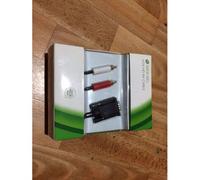 Microsoft Xbox 360 VGA HD AV Cable - Câble vidéo/audio - VGA / audio - connecteur audio-vidéo Xbox mâle pour HD-15 (VGA), RCA mâle - blindé - pour Xbox 360, Xbox 360 S