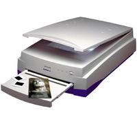 Microtek Scanner de taille légale Scanmaker 4 avec kit de gabarit Snaptrans