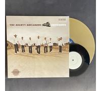 Mighty Mocambos - Showdown