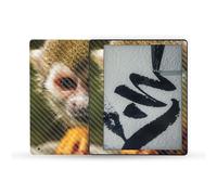 Mightyskins en fibre de carbone compatible avec Amazon Kindle Scribe (2022) Full Wrap - Squirrel Monkey | Finition en fibre de carbone textur e |