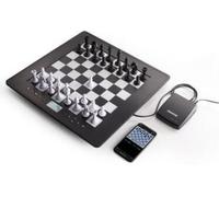 Millennium Ordinateur d'échecs The King Competition M831 Facile à Utiliser, pour Toute la Famille et Les passionnés d'échecs, avec Niveau de Jeu automatiquement Ajustable, Affichage des Coups par LED