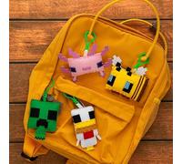 Paladone Kit Deluxe pour pendentifs en feutre Minecraft - Kit créatif avec pendentifs Creeper, abeille, poulet et axolotl - Comprend en feutre, fil et fermoirs