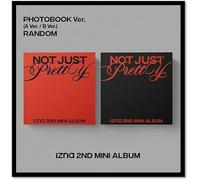 Mini album photo Izna [Not Just Pretty ] Ver/CD + poster + livre + cadre + 2 cartes (version anglaise)