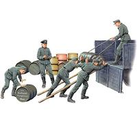 Mini Art 35366 1:35 Fig. Soldats avec fûts de Carburant. (5) - Reproduction fidèle, modèle réduit, kit Plastique, Bricolage, Loisirs créatifs, Collage, kit modèle, à Assembler, Non Peint