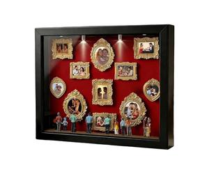 Mini boîte de musée - Affichage de silhouette, étui à mémoire avec lumière LED, cadre miniature avec 8 figurines, décoration de table, boîte de silhouette pour table de Saint-Valentin, mariage