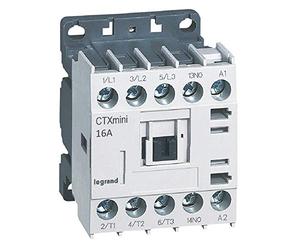 Mini-contacteur CTX³ 3 pôles 16A 1NO - tension de commande 230V~