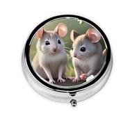 Mini pilulier rond Mouse in Love avec trois compartiments pour stocker des vitamines, de l'huile de poisson et des compléments nutritionnels.