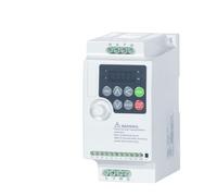 Mini VFD 220v 380v Précision Vector Inverter 400W 750W 1.5kw 2.2kw Convertisseur de fréquence Contrôleur de Vitesse de Moteur à Courant Alternatif triphasé VVVF(0.4kw,1PH 220V_3PH)