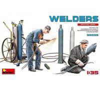 Miniart 550038039 - 1:3 5 Fig. Soudeur M.Accessoires Neuf