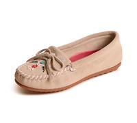 Minnetonka Mocassins Thunderbird « Animiki » pour femme avec une silhouette de mocassin classique en cuir, une semelle intérieure rembourrée et un design mocassin perlé, stone, 5.5