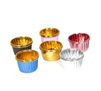 Mipcase 100 pièces Caissettes Cupcakes Colorées Résistantes Chaleur Papier Aluminisé Jetables pour Pâtisserie Fête Usage Polyvalent Couleur Aléatoire Couleur Aléatoire