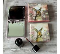 Miroir dans une boîte Lapin et marguerites
