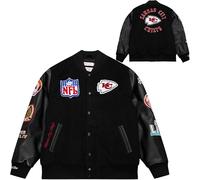 Mitchell & Ness NFL Blackout Veste universitaire rétro | Kansas City Chiefs | Taille M, Noire, manches en PU, écussons et broderies de haute qualité sur la poitrine et les manches, poignets côtelés