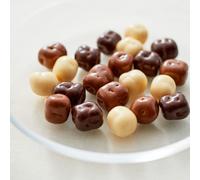 Mix de morceaux de noix de coco enrobés de chocolat noir, au lait ou blanc One Colour One Size