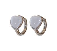 Mode : boucles d’oreilles d’amour simples avec un style élégant, des boucles d’oreilles polyvalentes et tendance, un luxe léger avec une touche haut de gamme,