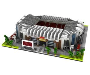 Modèle D’Architecture À Construire Avec Des Mini-Blocs, Design Réaliste De Terrain De Football. Collection Des Stades D’Élite Du Monde. Stade De Football À Trafford, Manchester, Angleterre.