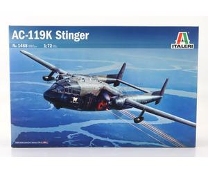 MODÈLE D'AVION STATIQUE ITALIEN FIRECHILD AVION AC-119K STINGER MILITAIRE 1/72