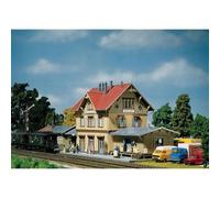 Modélisme ferroviaire - FALLER - Gare de Güglingen avec remise - Epoque 1880-1920 - Difficulté standard