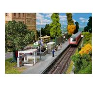 Modélisme Ferroviaire Ho : Petite Station D'attente Avec Accessoires-Faller