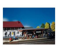 Modélisme Ferroviaire Ho - Quai De Gare Avec Pièces De Décoration-Faller