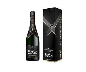 Moët & Chandon Grand Vintage 2016 75cl 12% étui | Champagne AOC millésime 2016 12%. Profil fruité, généréux et frais. Notes exotiques et d'agrumes.