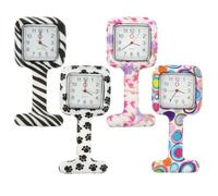 MOKKHNB Lot de 4 Montres à Gousset Infirmière en Silicone Épingle Montre à Quartz Portable Format Compact pour Professionnels de Santé et Étudiants et Pratique